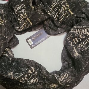 Harry Potter Black and White Infinity Scarf
